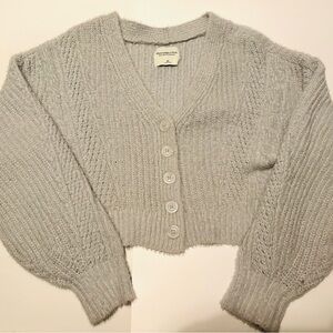 Abercrombie & Fitch Light Gray Knit Cardigan